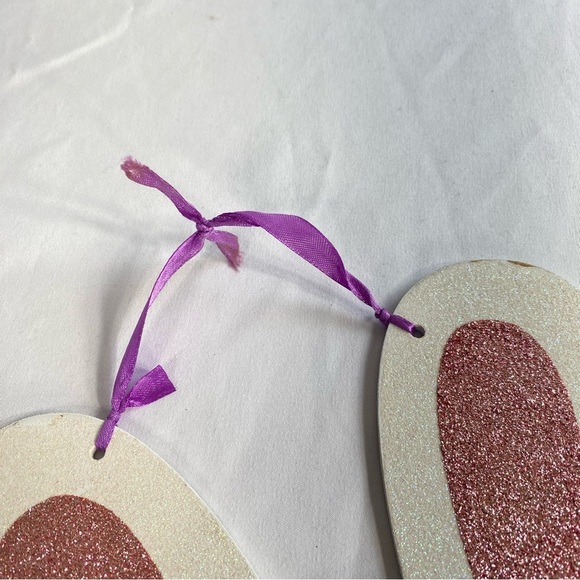 Fun Easter Bunny Glittery Hanging Fiber Board Hanging Characters - Picture 7 of 9